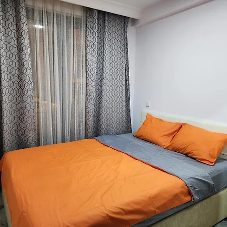 Taksim Square Residence, Two Bedrooms, Pool Sauna Gym Appartement *