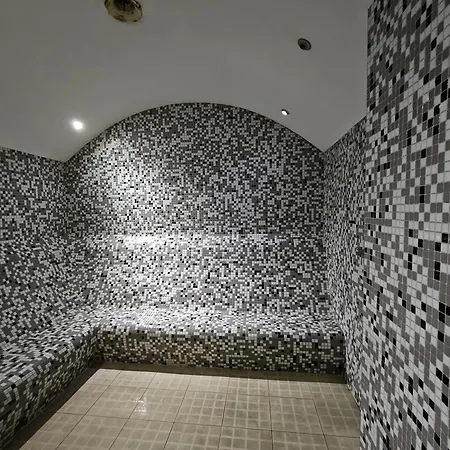 Taksim Square Residence, Two Bedrooms, Pool Sauna Gym * איסטמבול